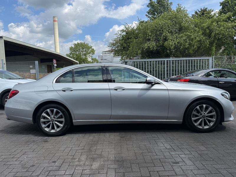 Mercedes-Benz E 200 4Matic*1-Hand*Garantie — photo 4