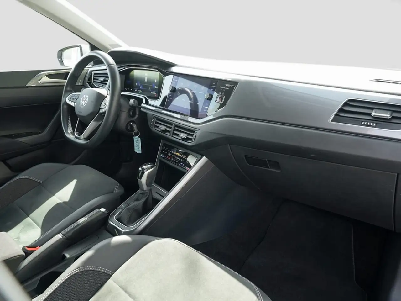 Volkswagen Polo 1.0 TSI DSG Style *IQ-Light*Navi*App-Connect*PD... 8