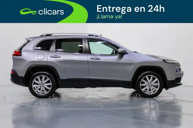 Jeep Grand Cherokee view 7