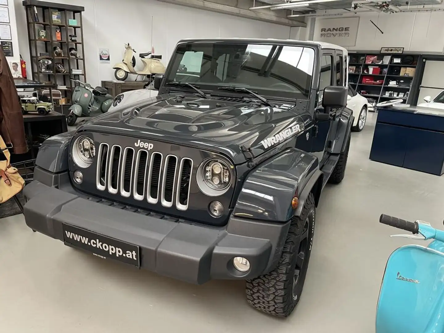 Jeep Wrangler UNLIMITED 1 von 1250 Gris - 1