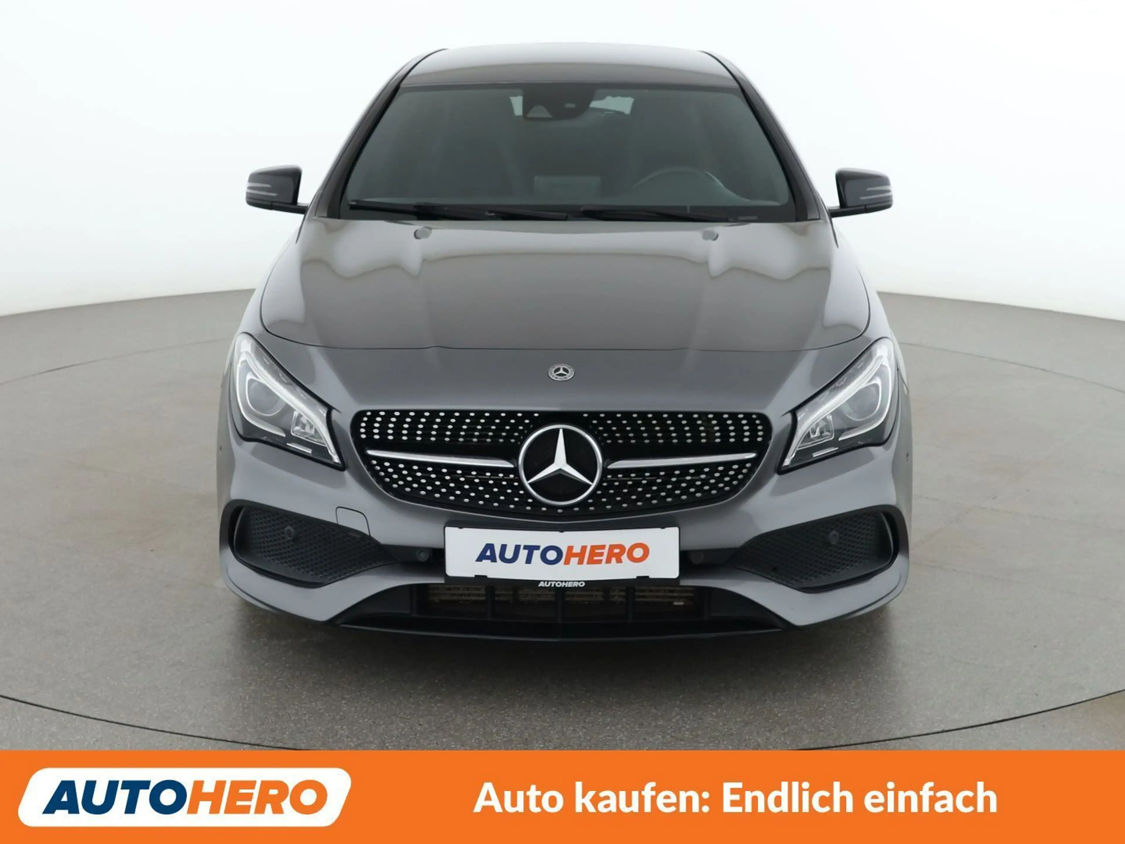 Mercedes-Benz CLA 220 CLA 220 Shooting Brake AMG Line — photo 9