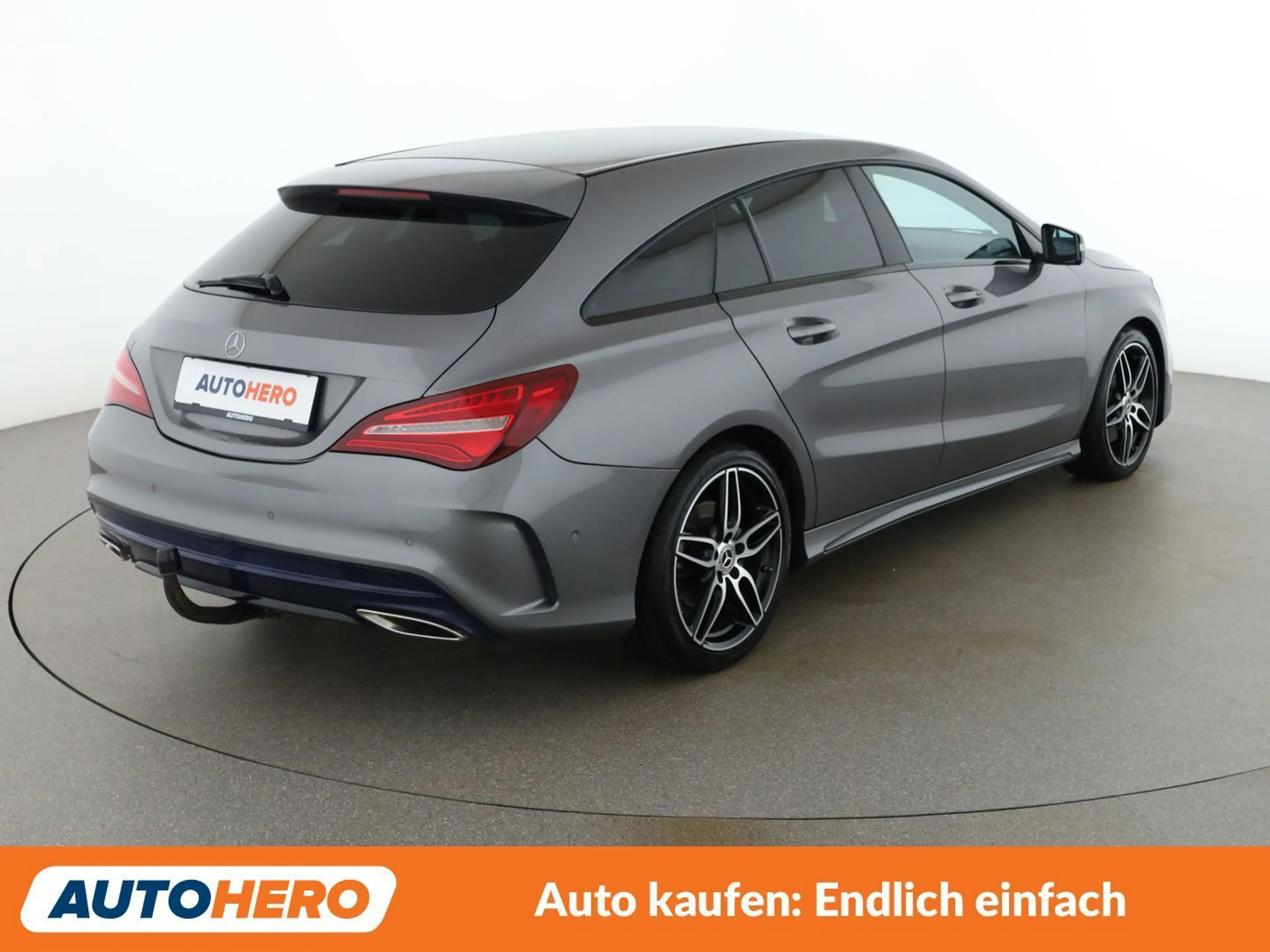 Mercedes-Benz CLA 220 CLA 220 Shooting Brake AMG Line — photo 6