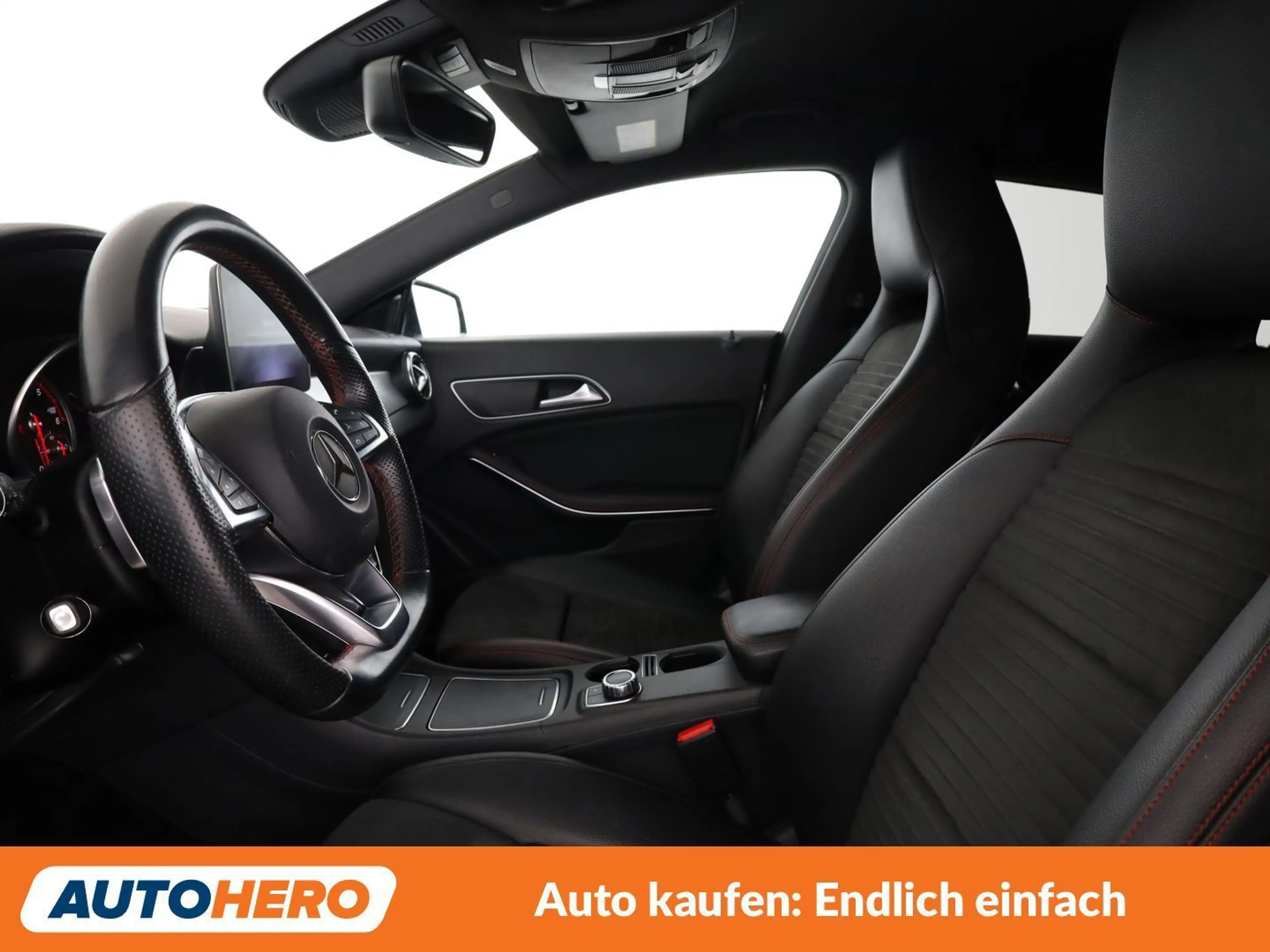 Mercedes-Benz CLA 220 CLA 220 Shooting Brake AMG Line — photo 10
