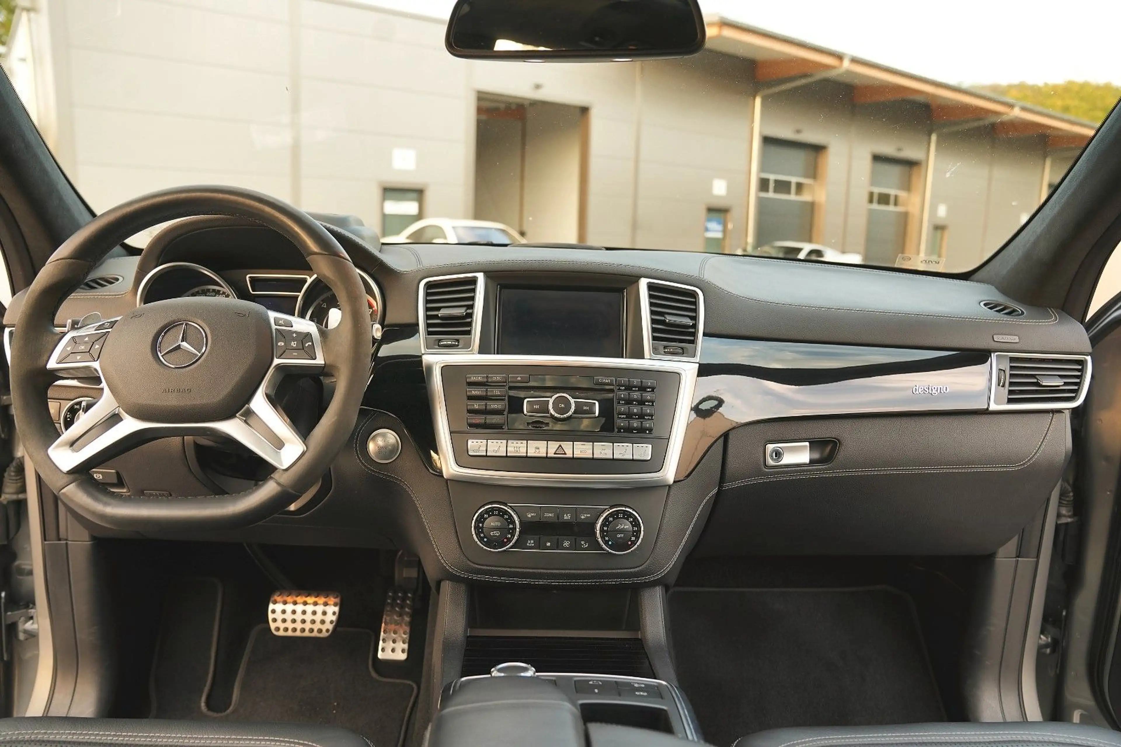 Mercedes-Benz GL 63 AMG 4MATIC 7-Sitzer Pano Harman HU neu — photo 8