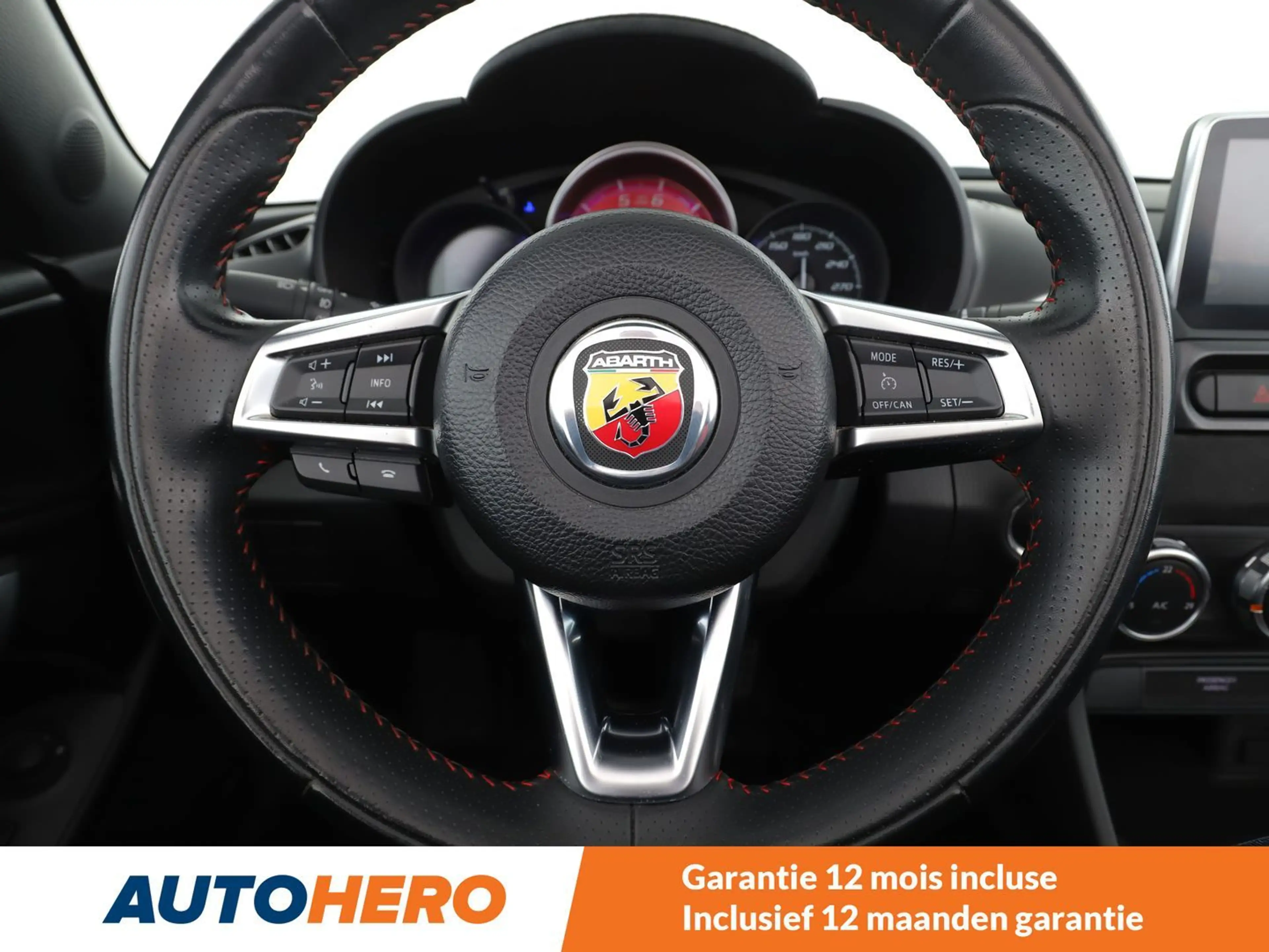Abarth 124 Spider 1.4 Turbo — photo 8