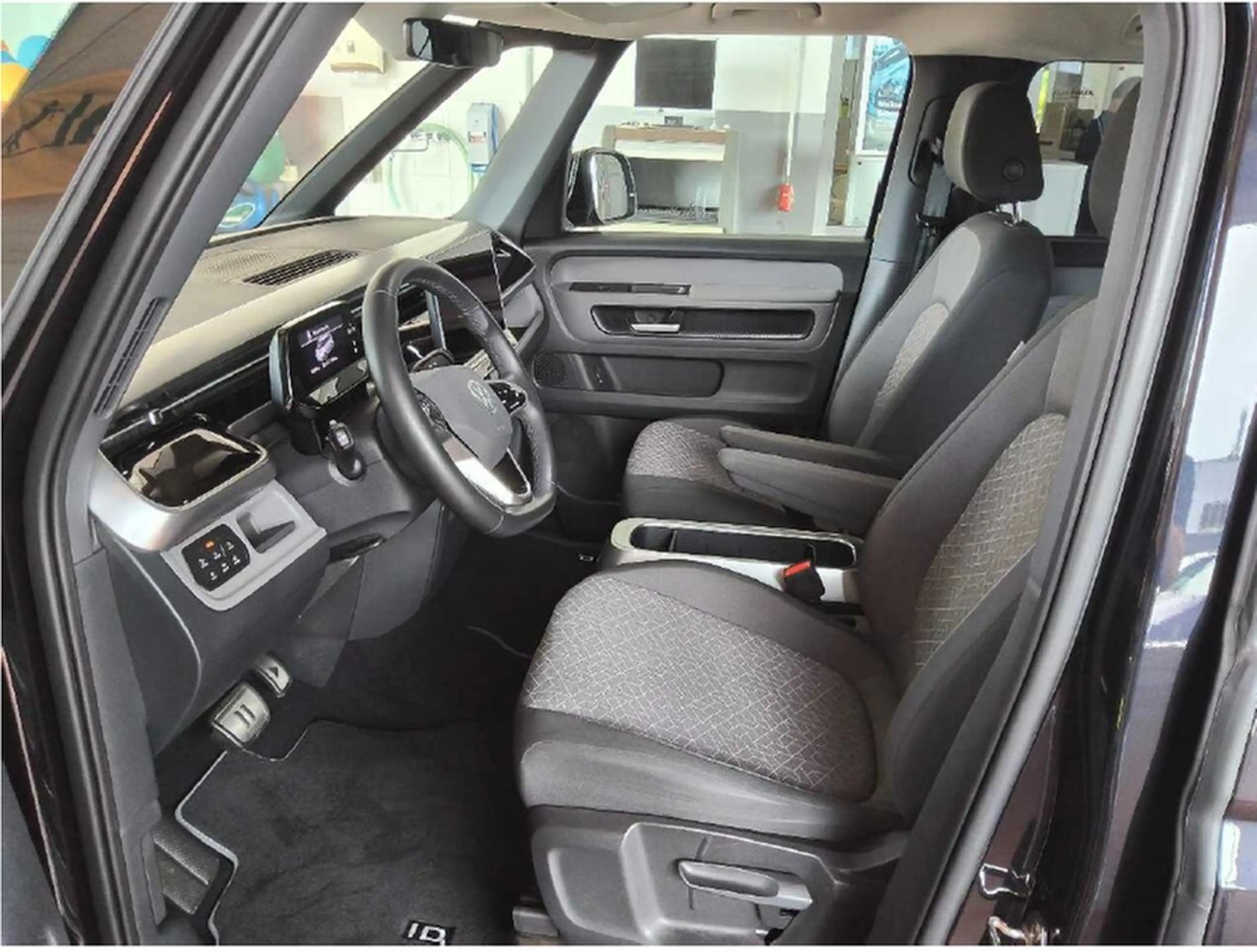 Volkswagen ID. Buzz ID.Buzz Pro AHK, Area-View — photo 6