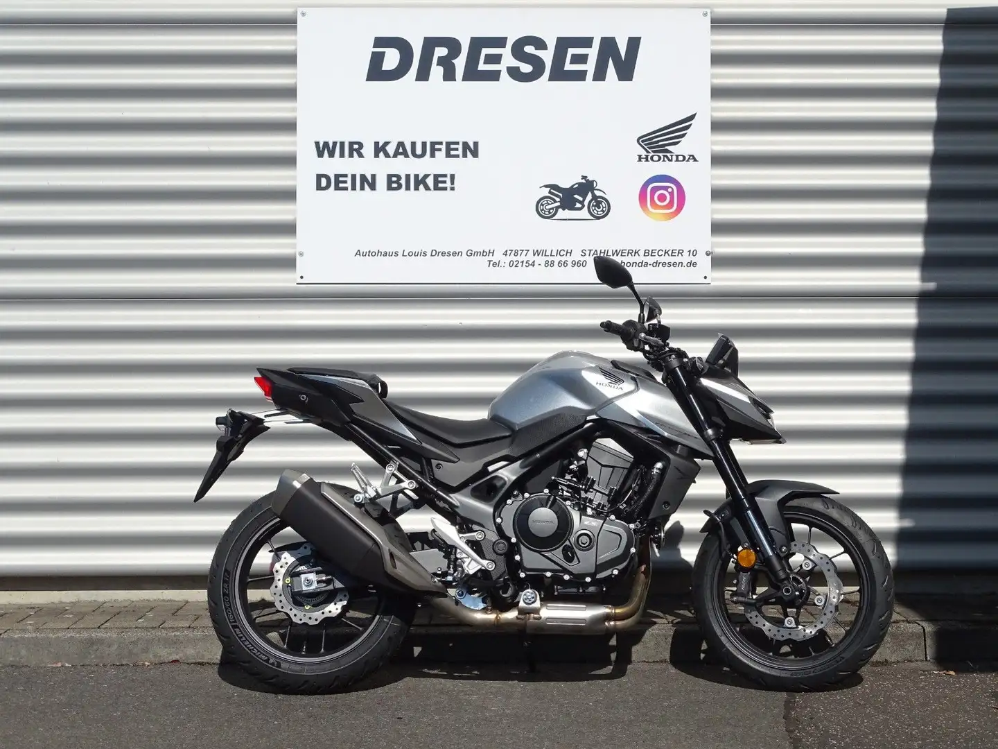 Honda CB 750 Hornet ABS * 2025 * 6 Jahre Garantie * Ezüst - 1