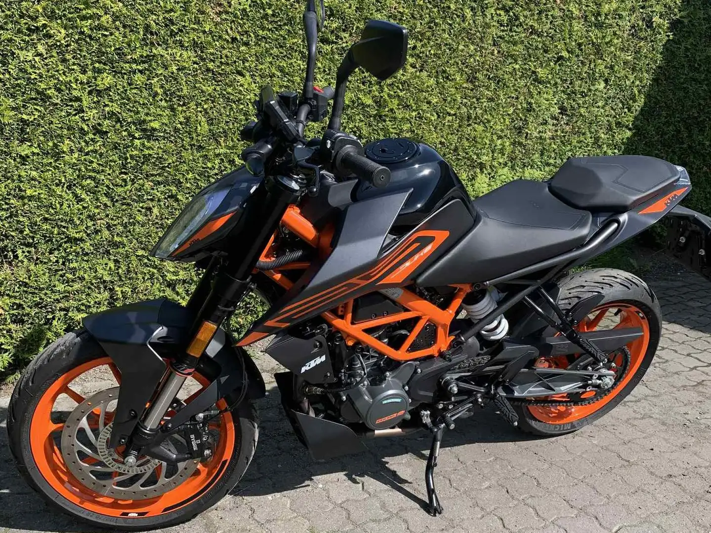KTM 125 Duke Чорний - 2