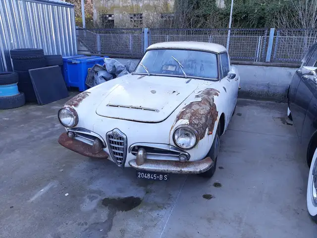 Alfa Romeo Giulia Giulia Spider 1.6