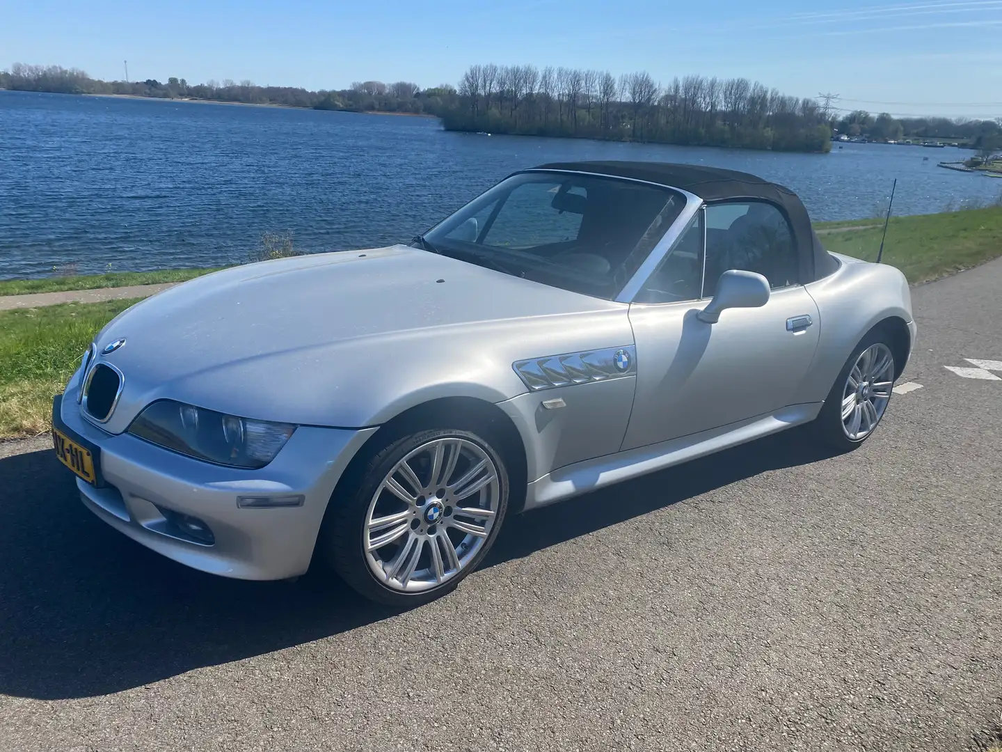 BMW Z3 1.9i Line Zilver - 1