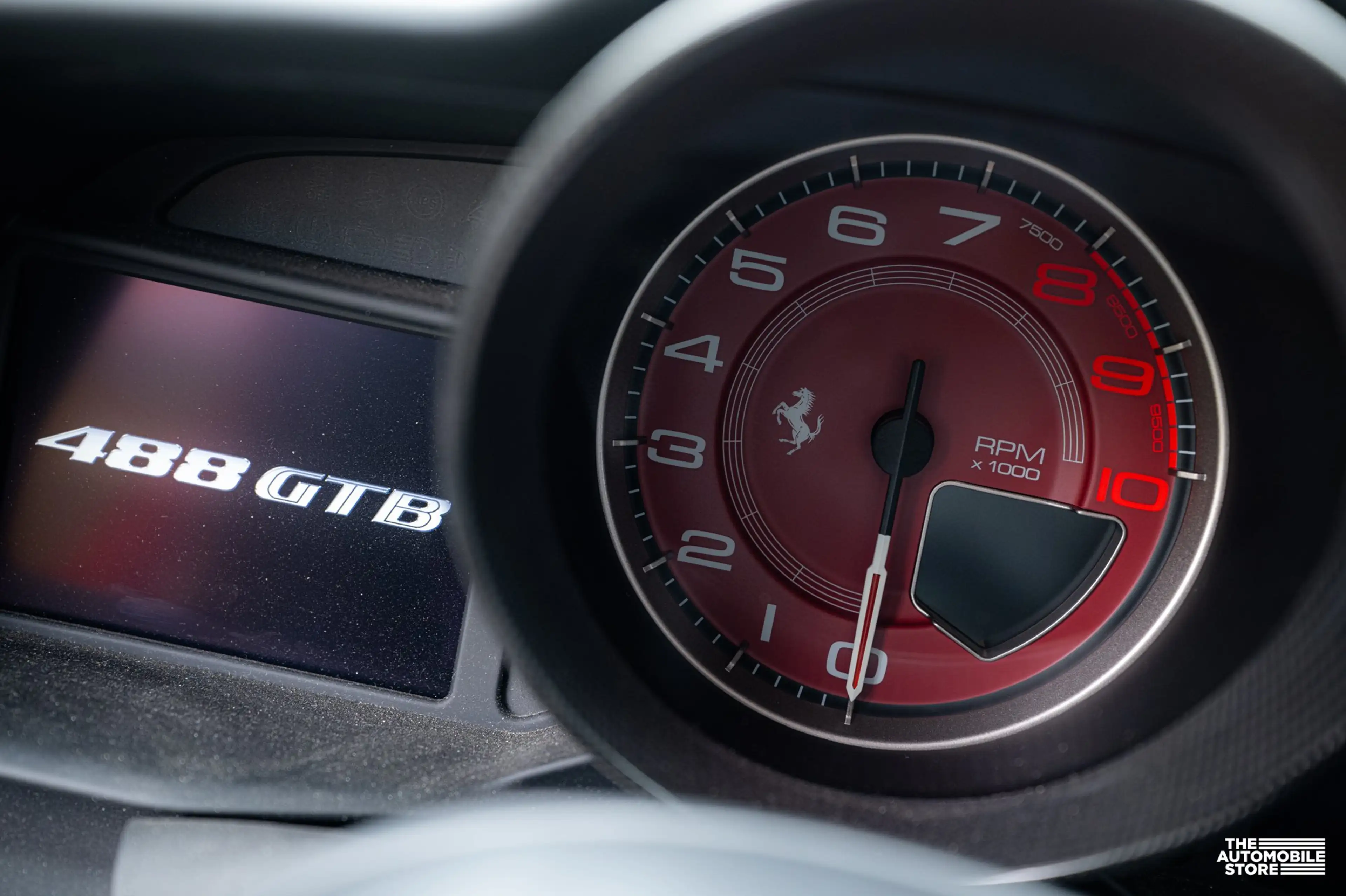 Ferrari 488 3.9 GTB HELE Novitec — photo 14