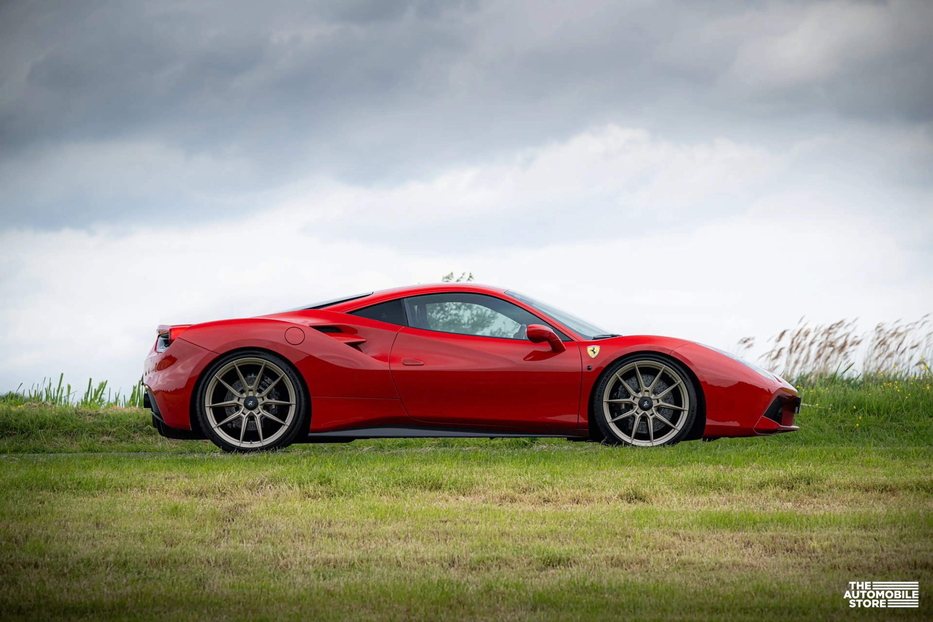 Ferrari 488 3.9 GTB HELE Novitec — photo 5