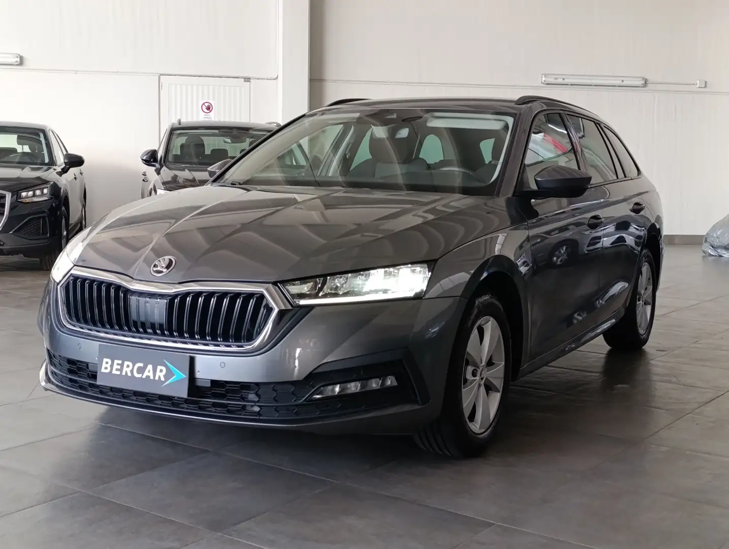 Skoda Octavia Octavia 2.0 TDI EVO SCR DSG Executive*VIRTUAL COC - 1
