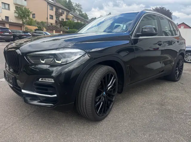 Bmw X5 xDrive 30 d 22Zoll 8 Fach Pano Acc Luftfahrwerk!!