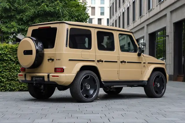 Mercedes-Benz G-Class view 5