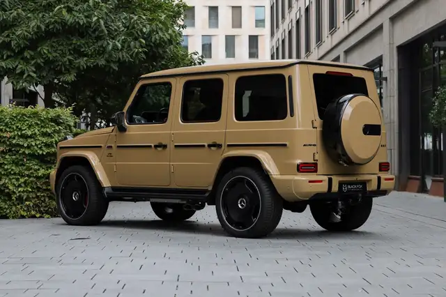 Mercedes-Benz G-Class view 7