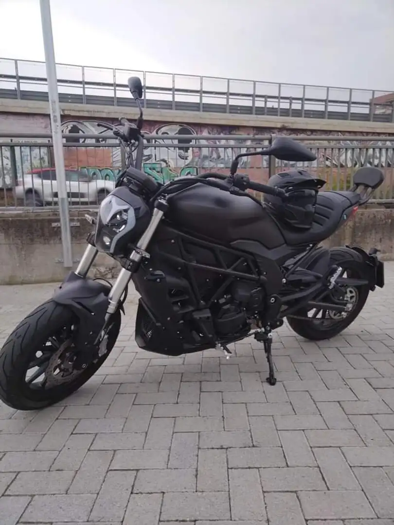 Benelli 502C Zwart - 2