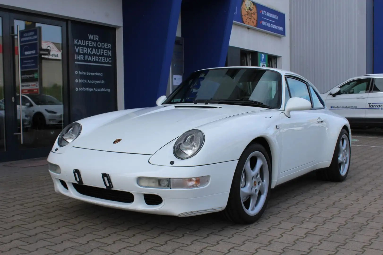 Porsche 993 911  993 Carerra 4*Deutsches Mod. Білий - 2