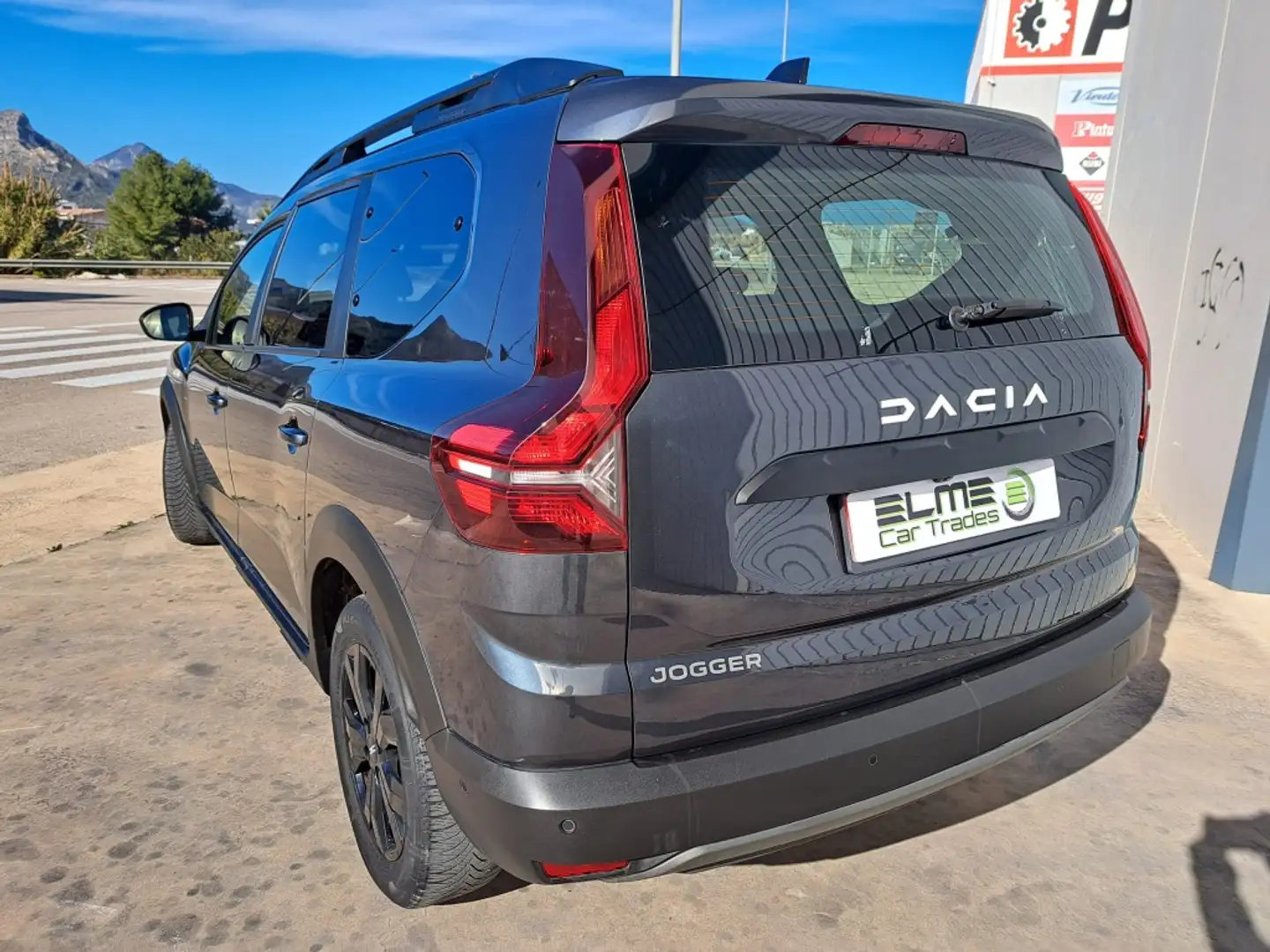 Dacia Jogger 1.0 TCe S.L Extreme 7pl. Gris - 2