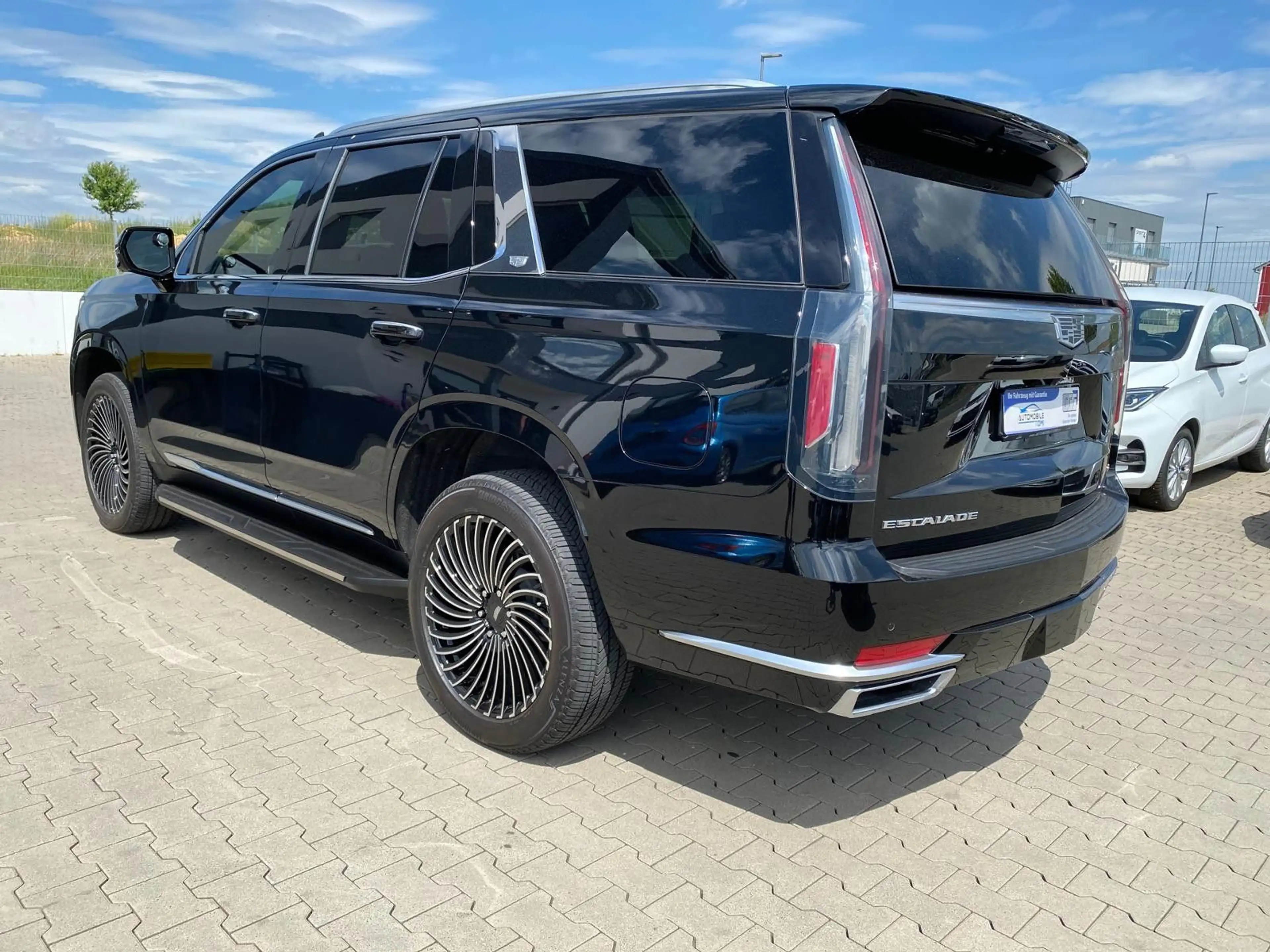 Cadillac Escalade Premium Luxury Platinum 6.2l V8 — photo 7