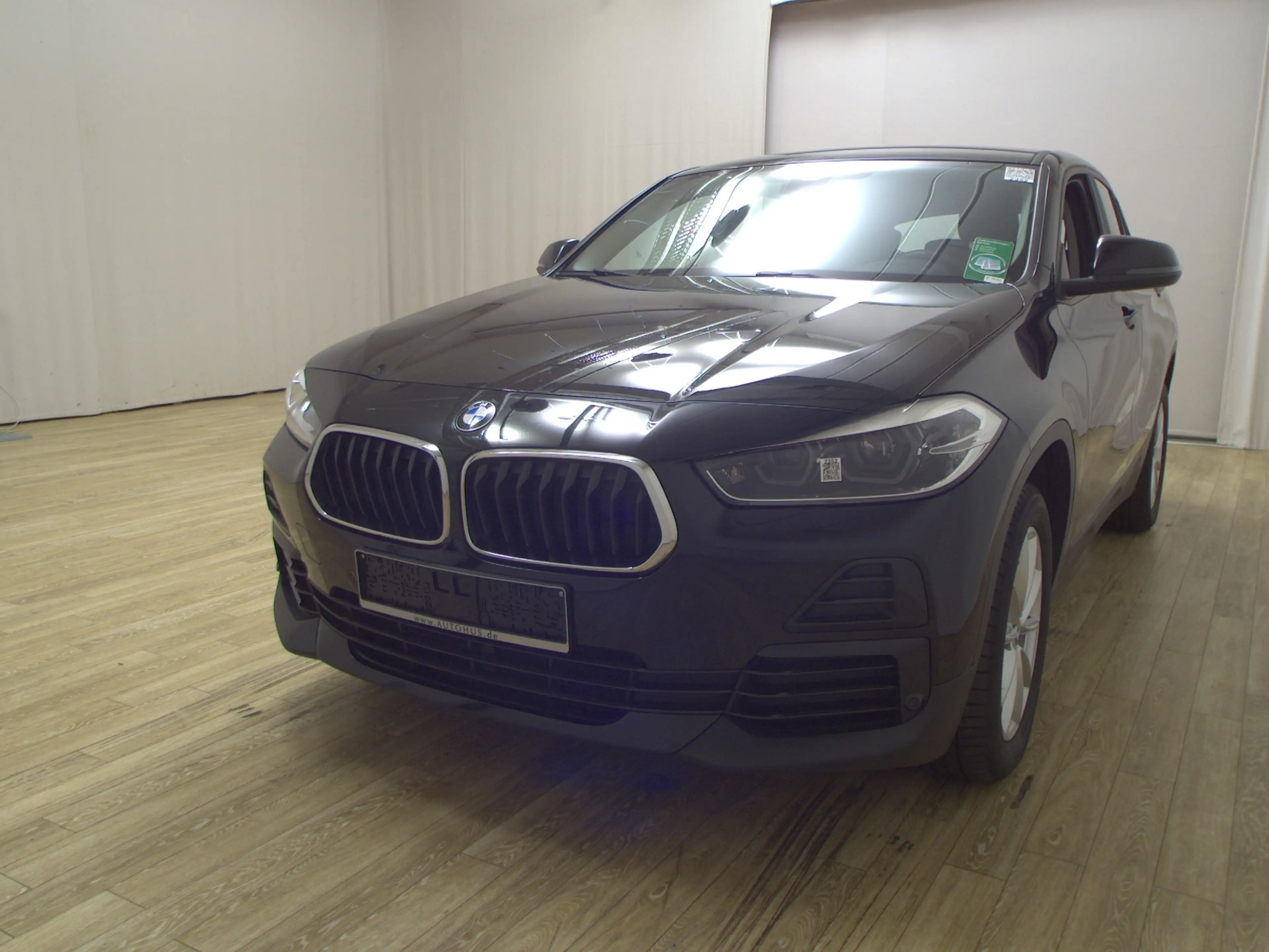 BMW X2 — photo 2