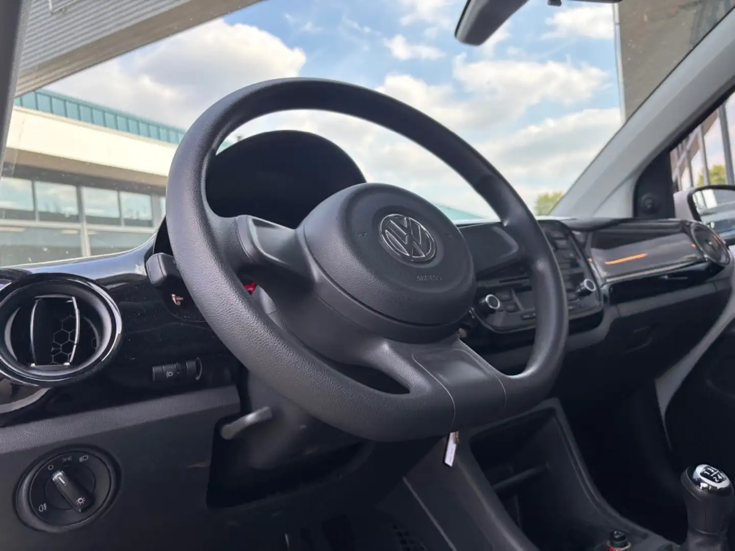 Volkswagen up! 1.0 BMT MOVE UP! Wit - 2