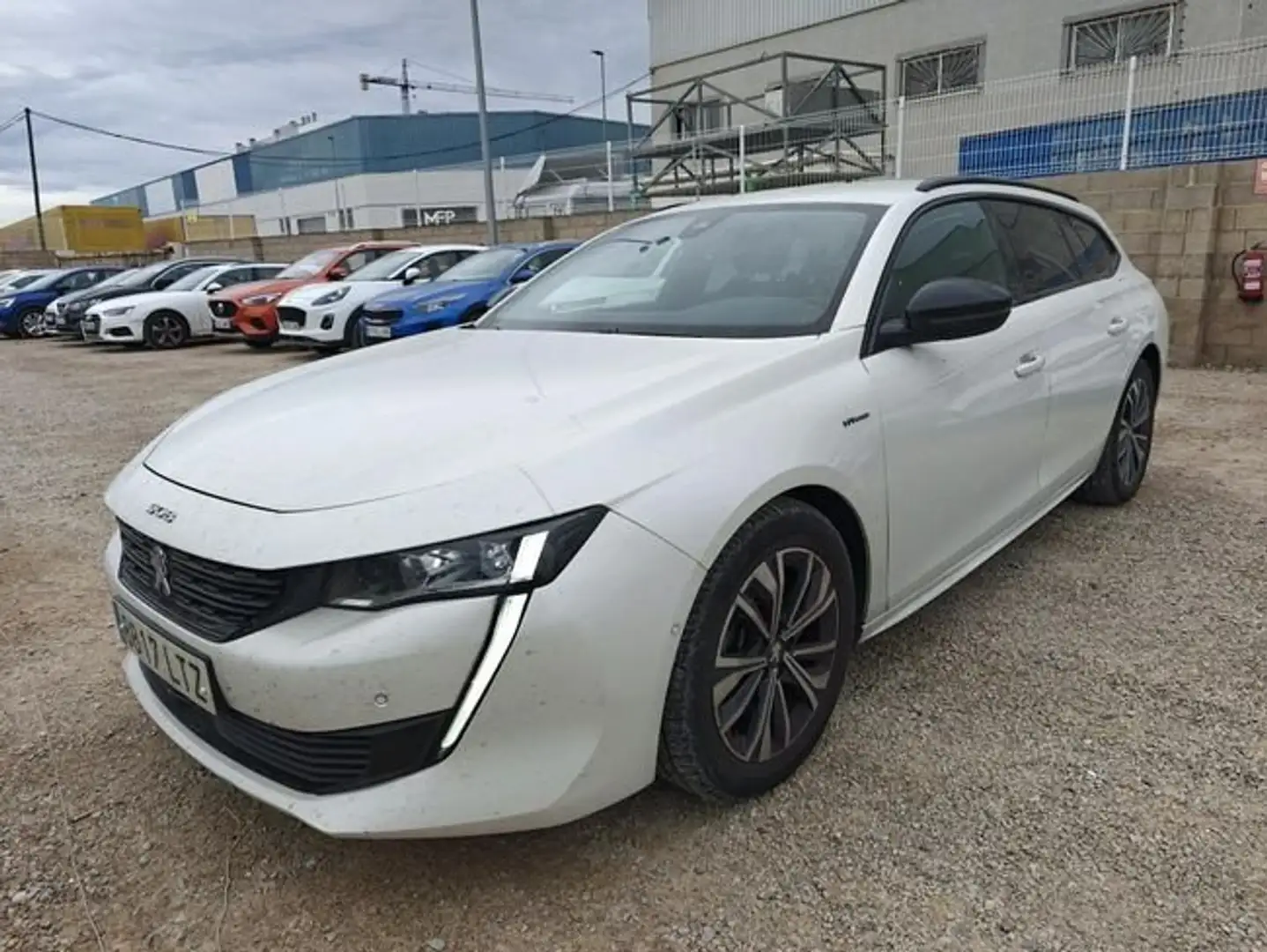 Peugeot 508 SW Hybrid 225 Allure Pack e-EAT8 Blanc - 2