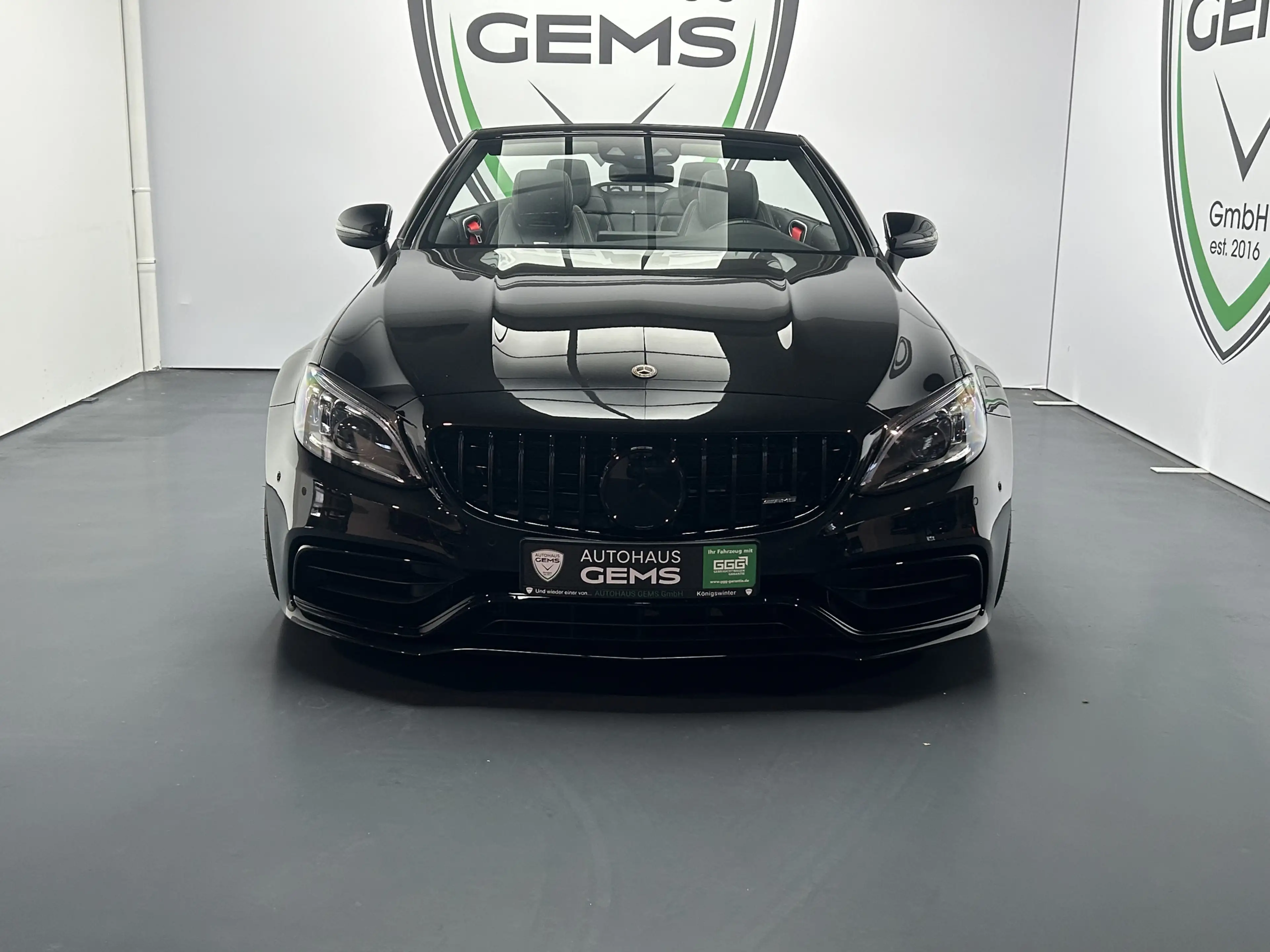 Mercedes-Benz C 63 AMG LED Burmester Ambiente R.Cam Memory — photo 2