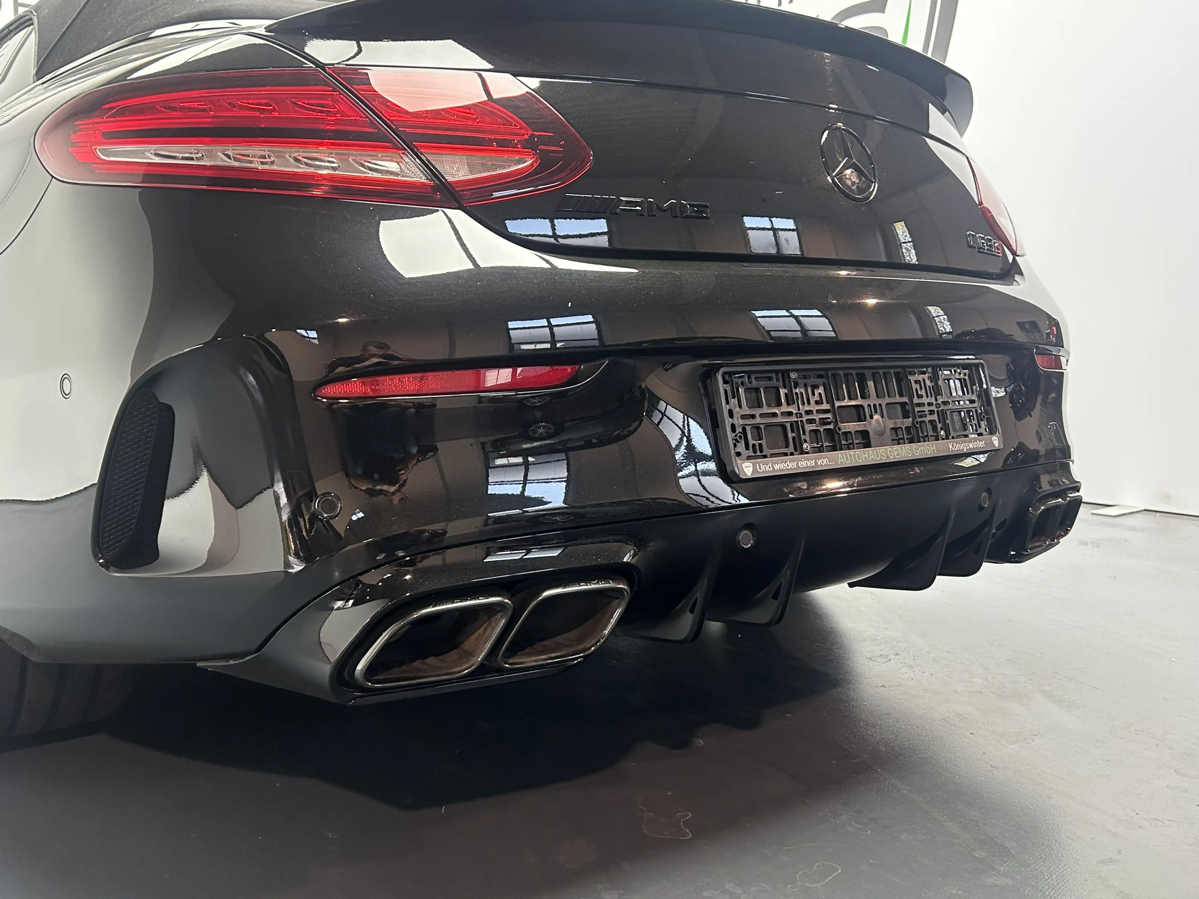 Mercedes-Benz C 63 AMG LED Burmester Ambiente R.Cam Memory — photo 24