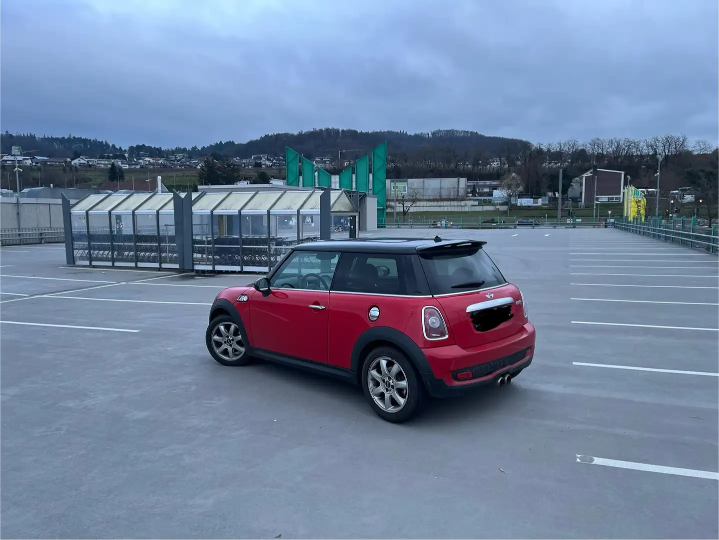 MINI Cooper S Chilli Paket, AC, 8 fach bereift, Panorama Dach. - 2