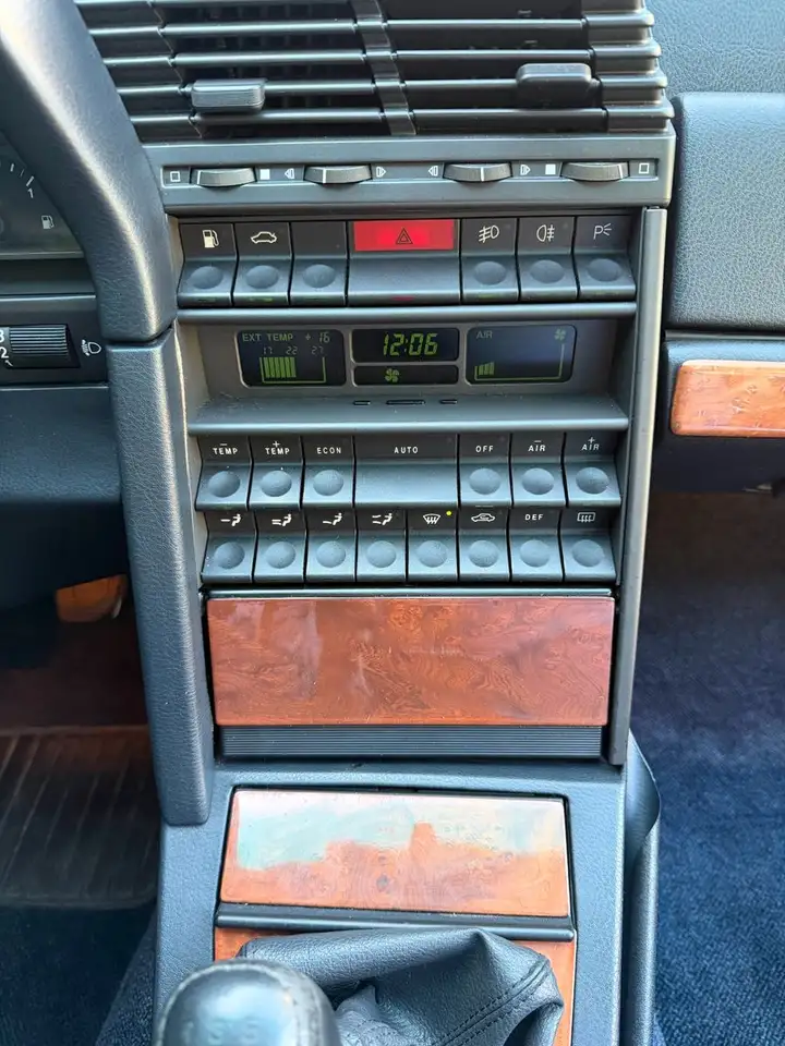 Alfa Romeo 164 3.0i Super V6 im Erstlack, foto 5