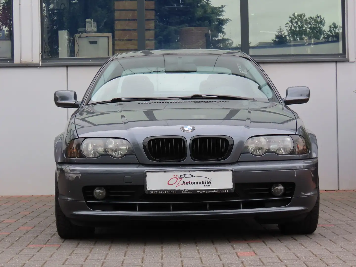BMW 318 Ci Coupe Autom. Sitzheizung Klimaautomatik Grau - 2