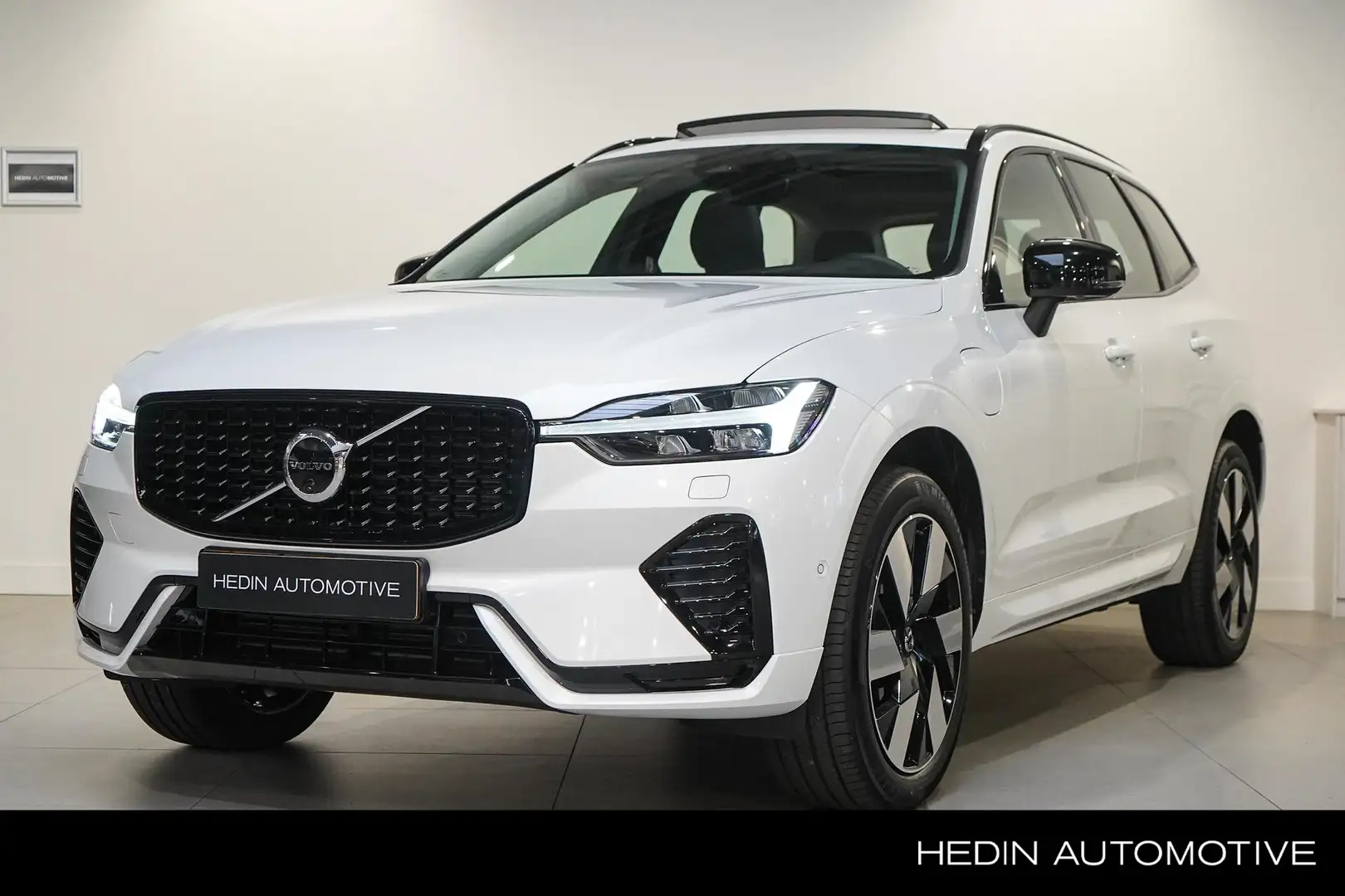 Volvo XC60 T6 Plug-in hybrid AWD Ultra Dark | Pano. dak | 360 Wit - 1