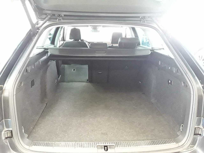 Skoda Superb Combi 1.4 TSI L&K iV Virtual 360° AHK ACC — photo 8