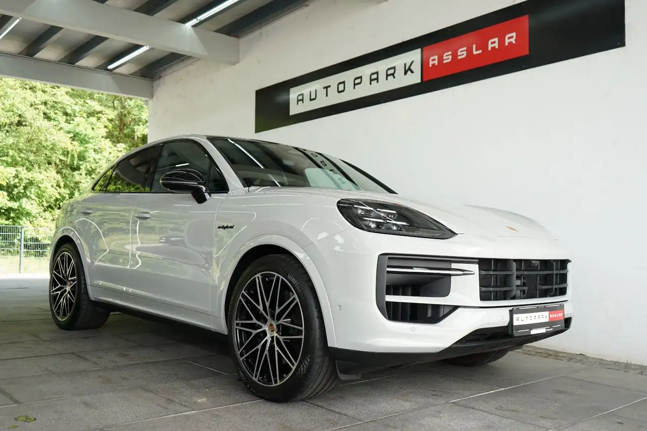 Porsche Cayenne Coupe E-Hybrid Black Edition/Kreide /22z 2
