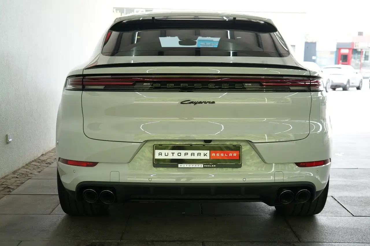 Porsche Cayenne Coupe E-Hybrid Black Edition/Kreide /22z 4