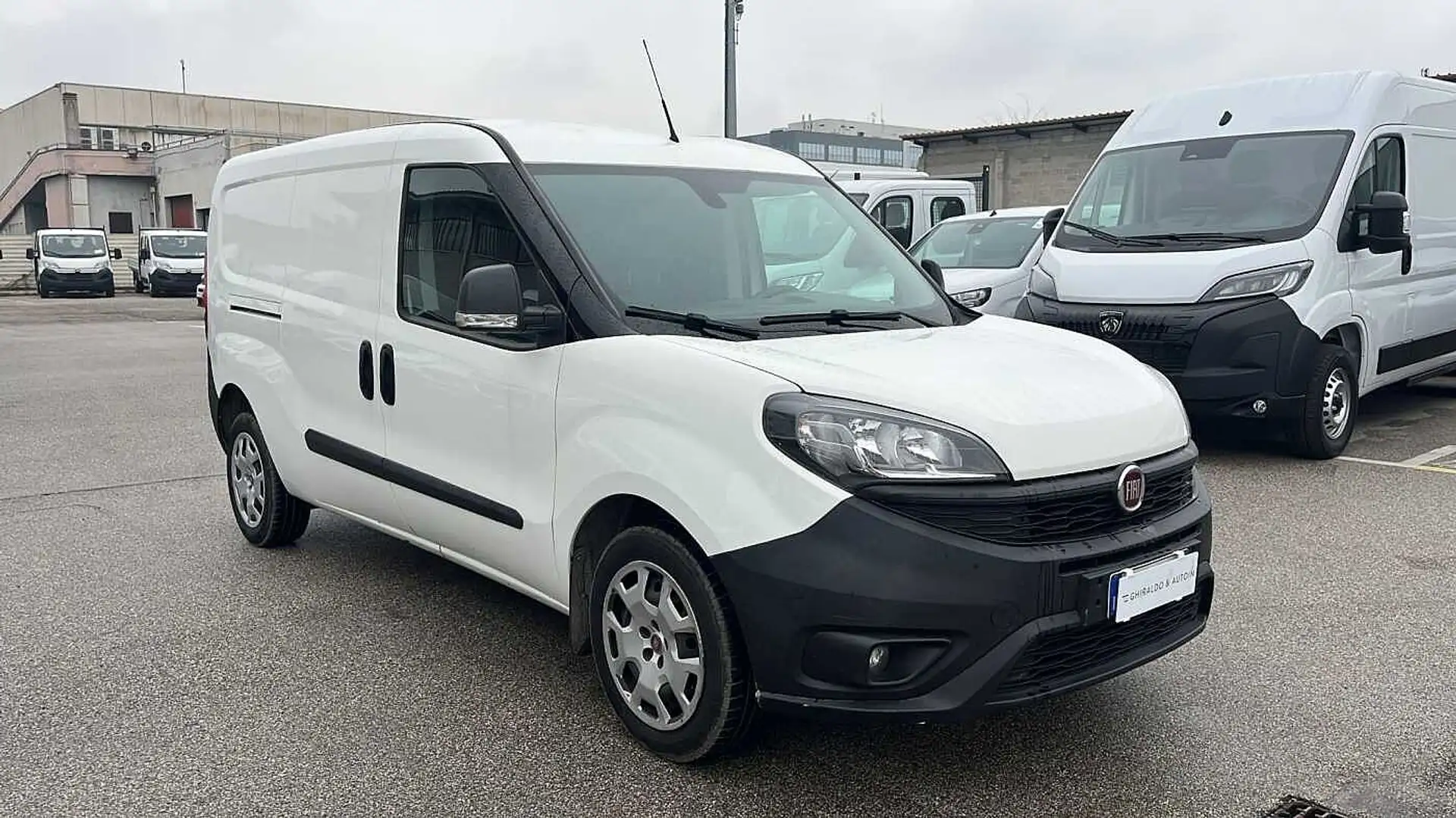 Fiat Doblò Maxi 3 posti 1.4 metano 120cv Alb - 1