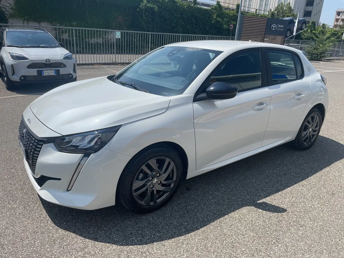 Peugeot 208 208 PureTech 100 Stop&Start 5 porte Active Pack - 1