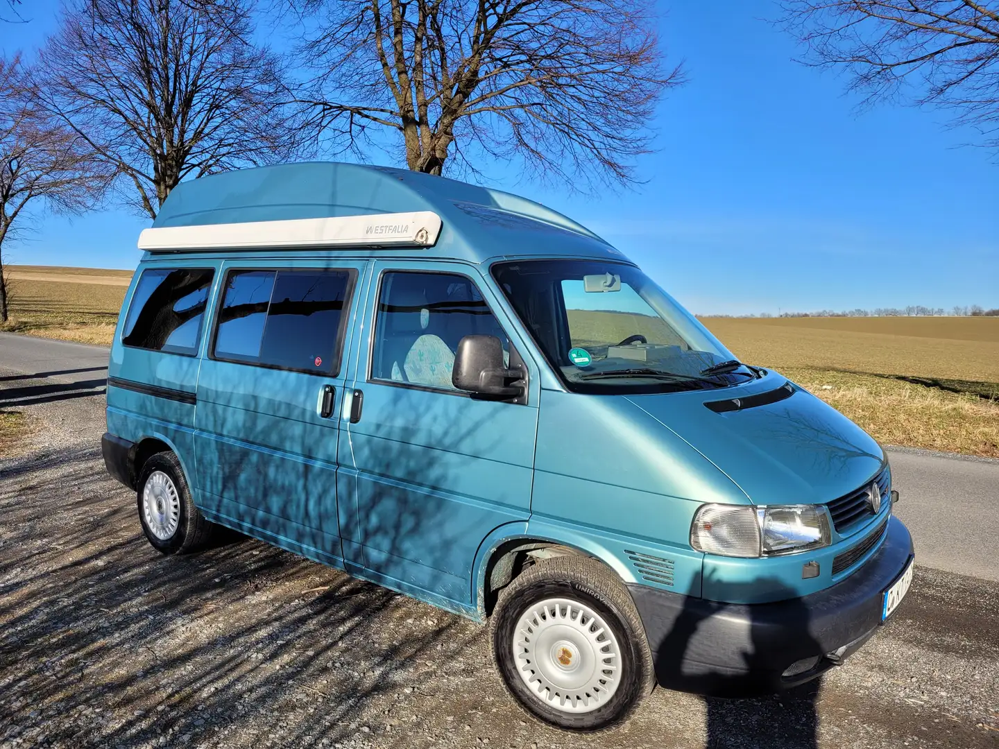 Volkswagen T4 California Westfalia Hochdach, 2,5l, 102PS sehr guter Zustand Vert - 2