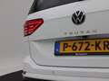 Volkswagen Touran 1.5 TSi 150 Pk Automaat R-Line 7-Pers | Trekhaak | Wit - thumbnail 16