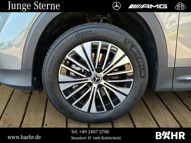Mercedes-Benz Eqb view 6