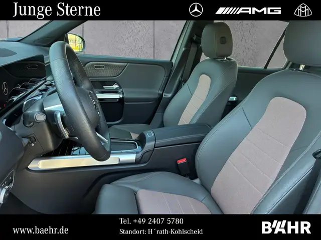 Mercedes-Benz Eqb view 11