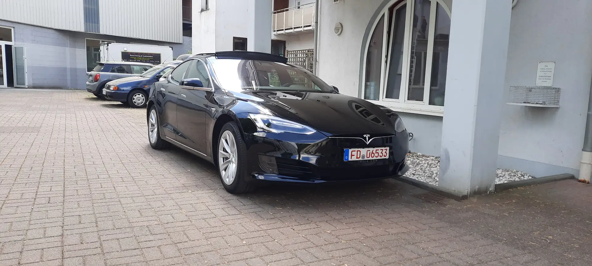 Tesla Model S 75, Panoramadach, mwst ausweisbar Schwarz - 1