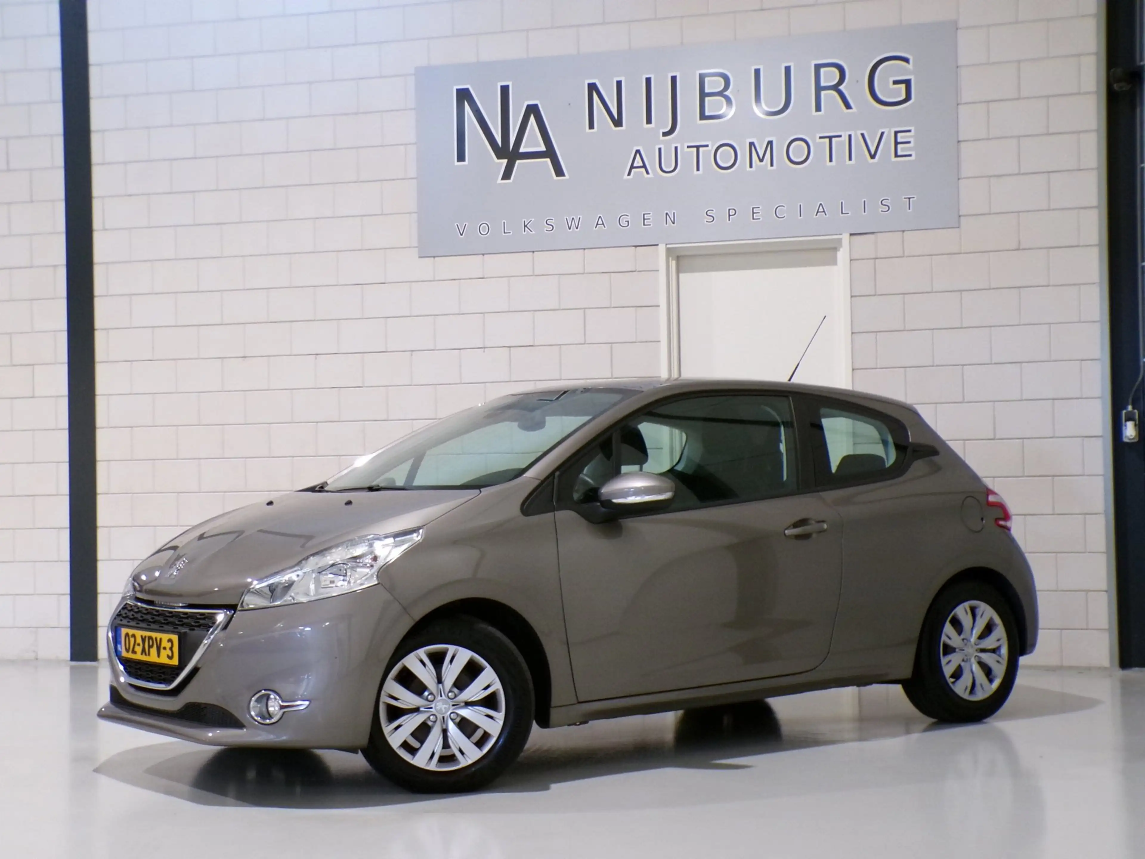 Peugeot 208 1.4 VTi 95PK Envy "Origineel NL!" Trekhaak Parkeer — photo 2