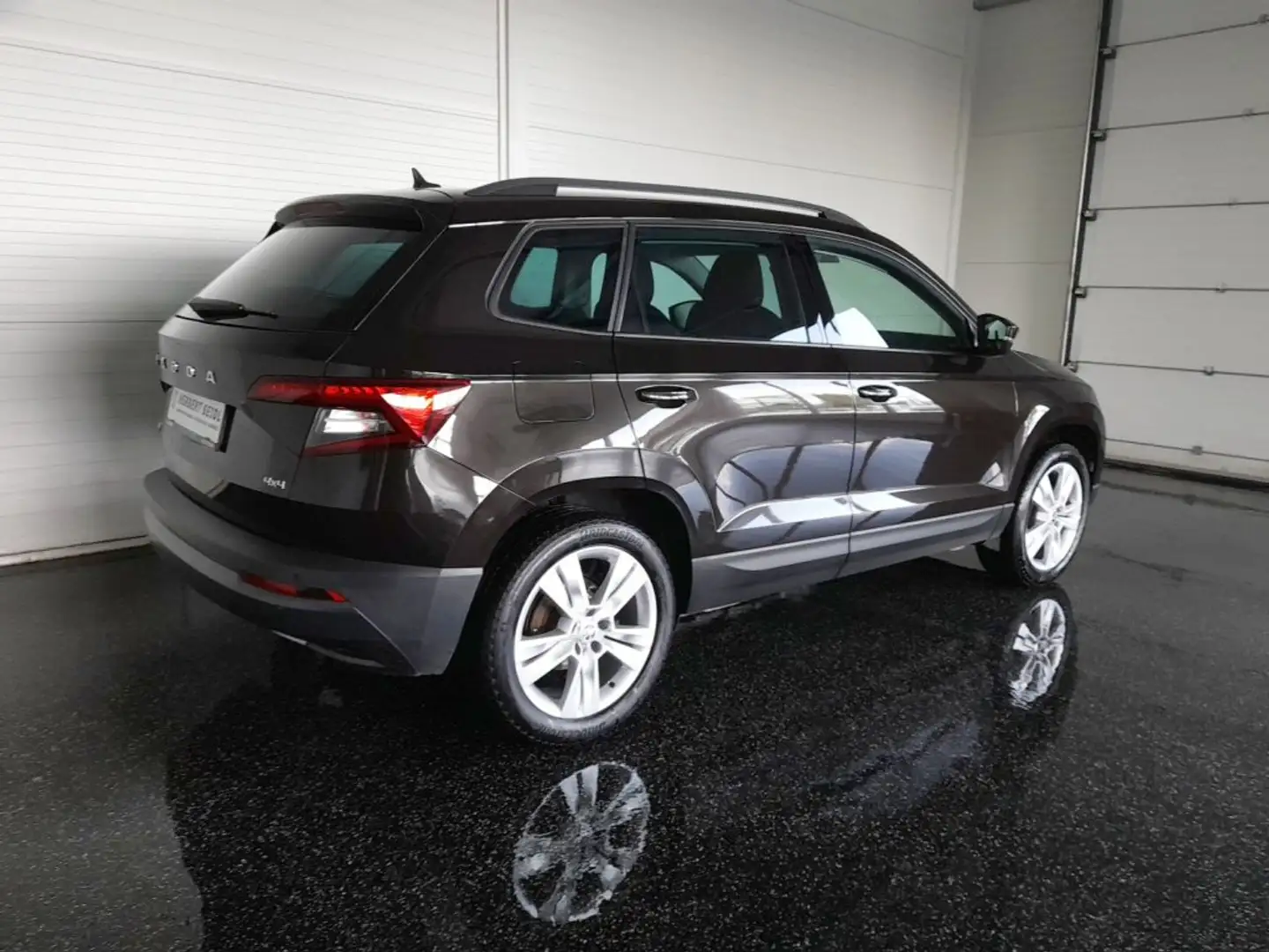 Skoda Karoq STYLE 4x4 2,0 TDI DSG *VOLL-LED MIT FLA / 18 ZOLL / NAVI / AHV / ACC / SCHLECHTWEGEPAKET / KEYLESS* Grau - 2