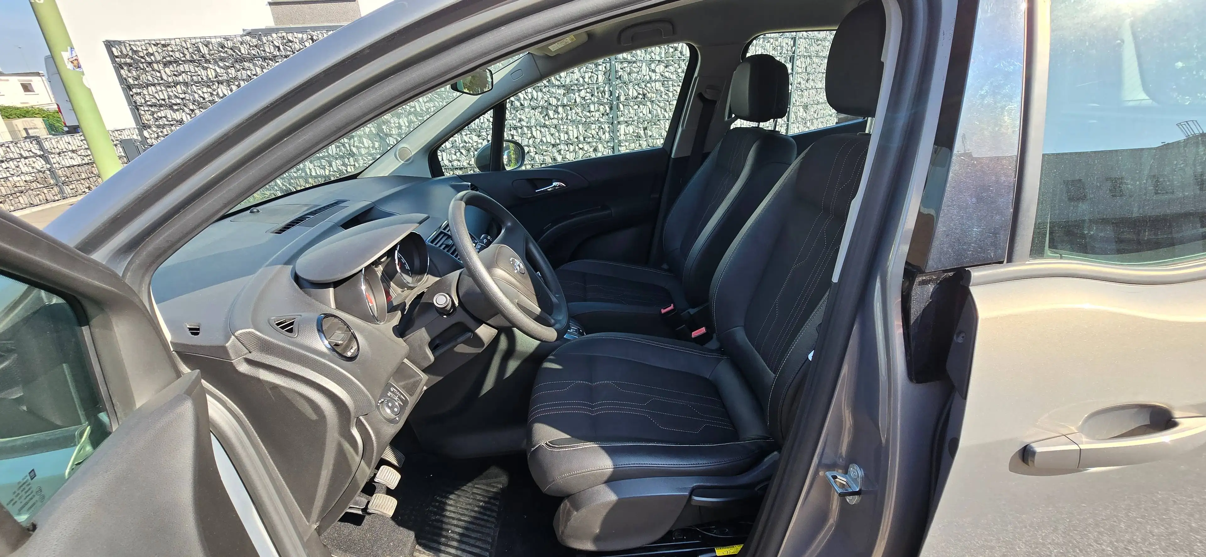 Opel Meriva Selection — photo 14