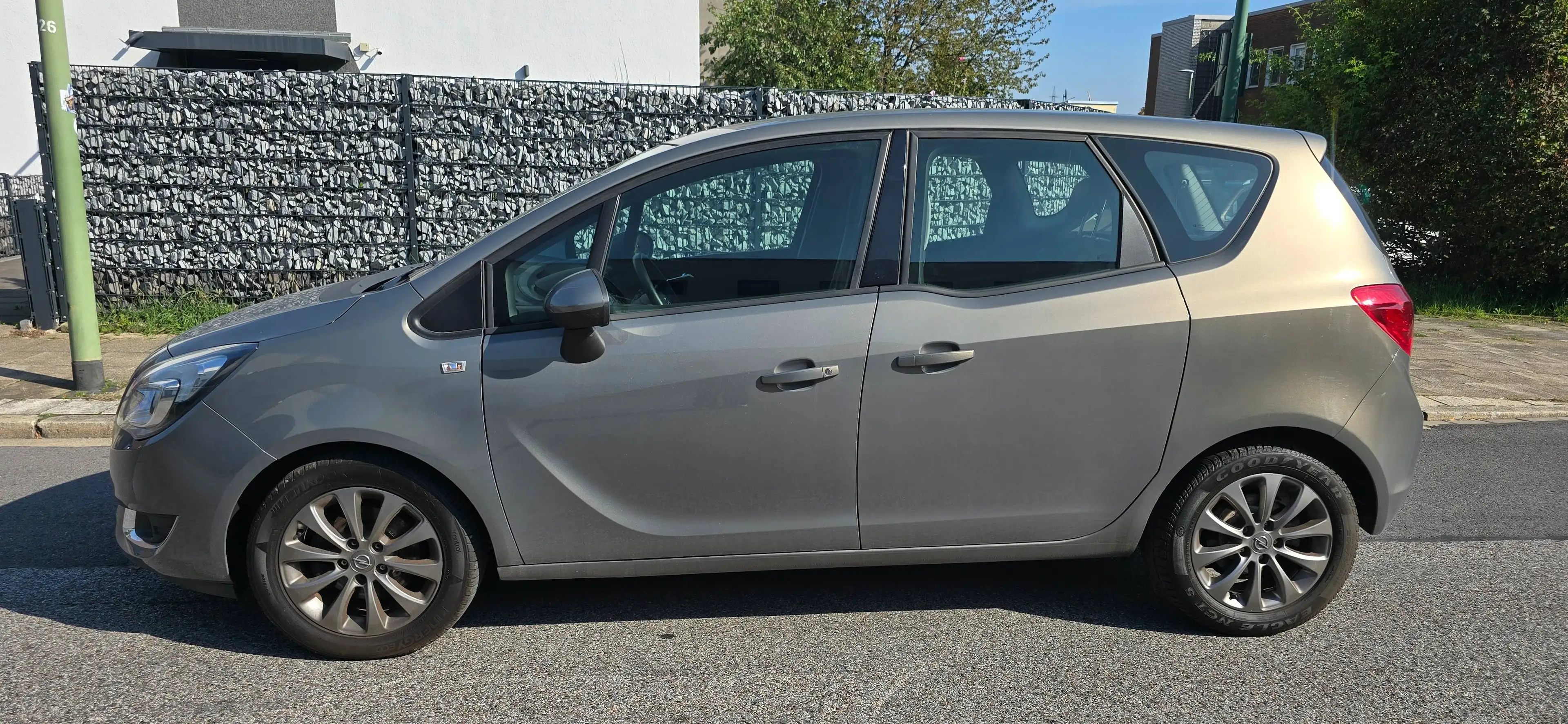 Opel Meriva Selection — photo 9