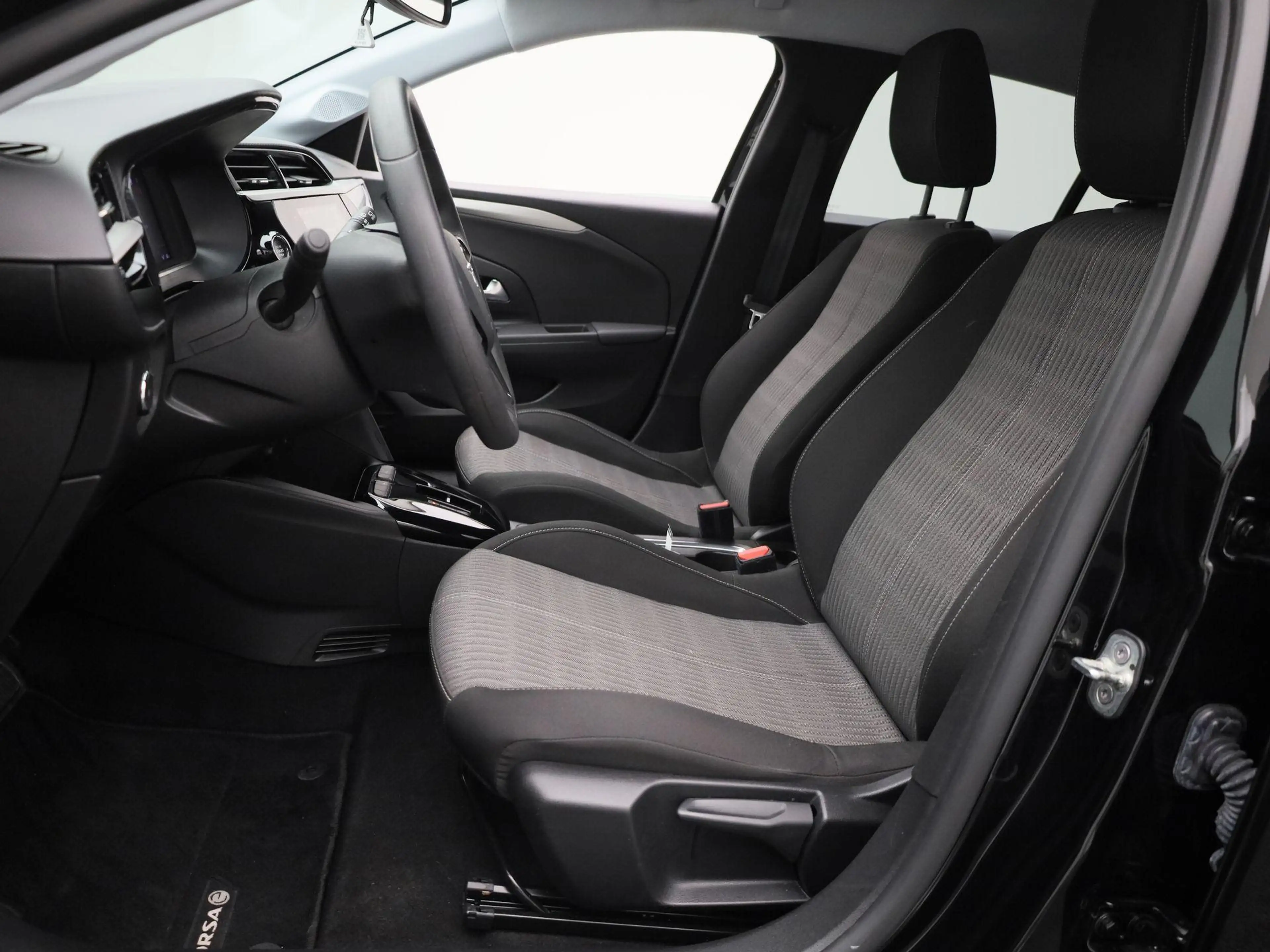 Opel Corsa-e Electric 50 kWh — photo 10