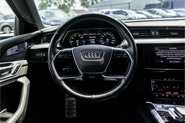 Audi E-Tron view 7