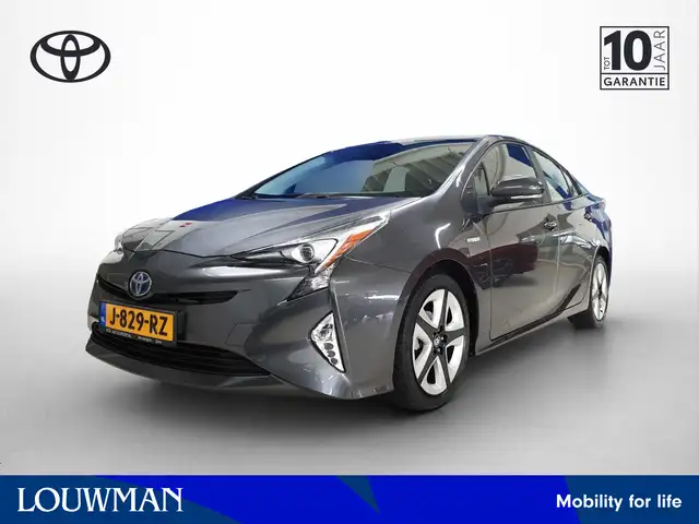 Toyota Prius 1.8 Dynamic | Navigatie | Camera | LM Velgen |